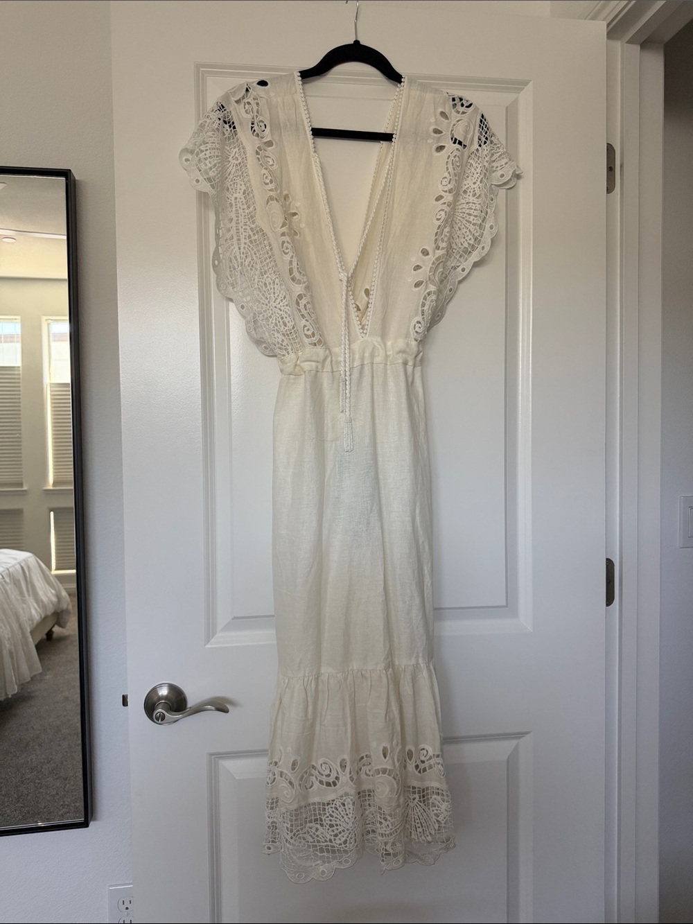 Farm Rio Ivory Lace-Trim Maxi Cover Up Dress with Deep V Size Small - Picture 2 of 3